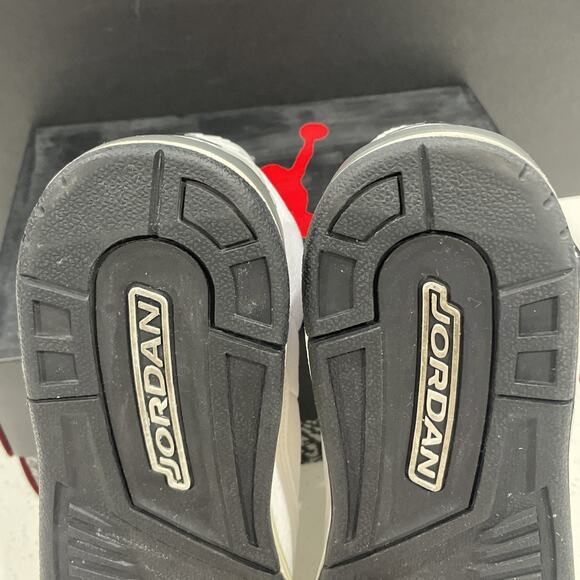 Jordan 3 Retro Hide N' Sneak Size 6.5Y /8W Black Elephant DX6665-100 - Picture 14 of 16